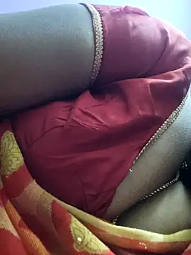 Snapshot of papukurty chatting on October 31, 11:53 pm papukurty online show from October 31, 11:53 pm