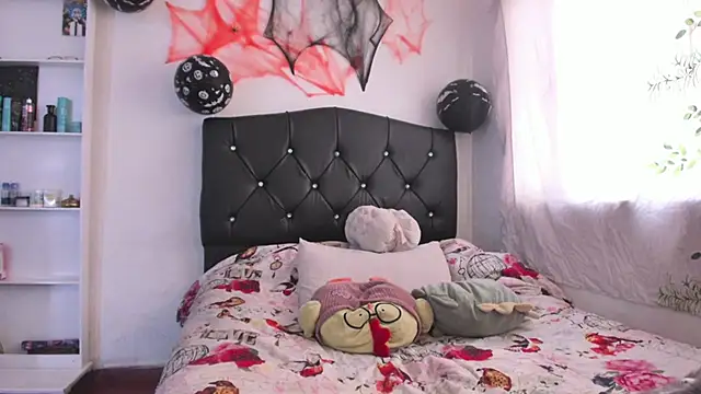 Snapshot of Emmantho chatting on October 20, 7:06 pm Emmantho online show from October 20, 7:06 pm