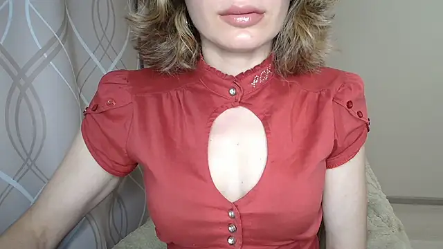 Snapshot of miss__Sophie chatting on October 17, 4:54 pm miss Sophie online show from October 17, 4:54 pm