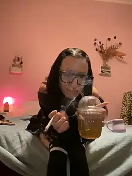 Snapshot of severingratty chatting on October 5, 8:14 pm severingratty online show from October 5, 8:14 pm