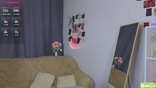 Snapshot of JoyceJones chatting on September 24, 8:30 pm JoyceJones online show from September 24, 8:30 pm