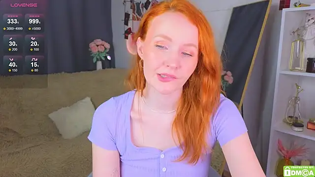 Snapshot of JoyceJones chatting on September 23, 8:29 pm JoyceJones online show from September 23, 8:29 pm