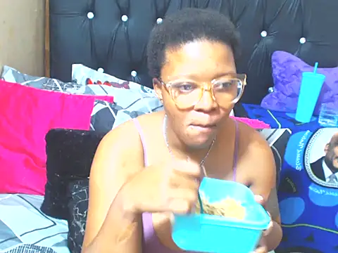 SexyMellon online show from September 8, 8:08 pm