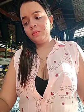 Snapshot of Lambedora_69 chatting on October 1, 8:47 pm Lambedora 69 online show from October 1, 8:47 pm