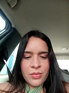 Snapshot of Lambedora_69 chatting on October 9, 8:13 pm Lambedora 69 online show from October 9, 8:13 pm