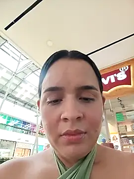 Snapshot of Lambedora_69 chatting on October 27, 8:14 pm Lambedora 69 online show from October 27, 8:14 pm