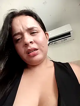 Snapshot of Lambedora_69 chatting on October 6, 7:40 pm Lambedora 69 online show from October 6, 7:40 pm