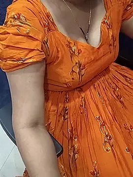 Snapshot of Anuforyou19 chatting on October 18, 7:26 pm Anuforyou19 online show from October 18, 7:26 pm