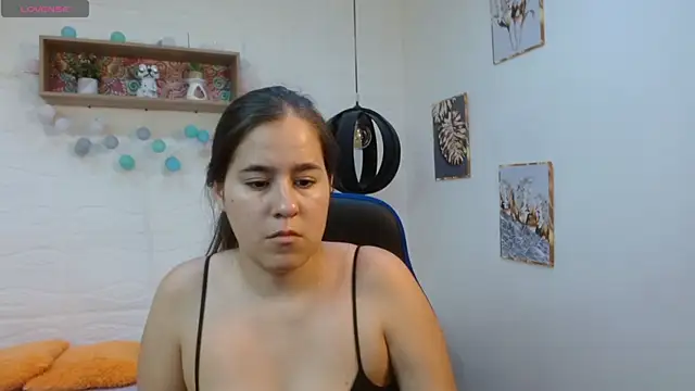 tulunaroja online show from October 9, 8:24 pm