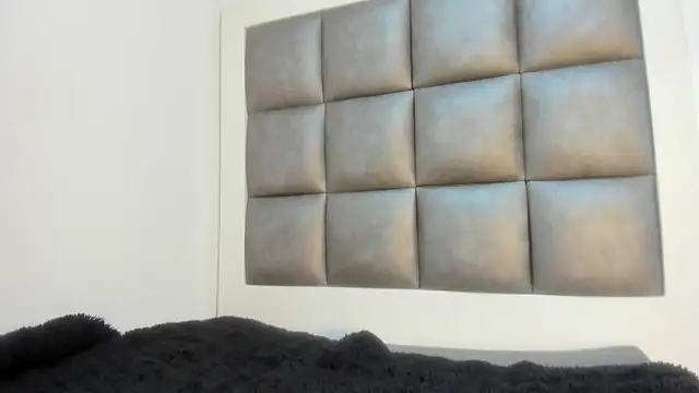 Snapshot of Mia_lopez__ chatting on October 17, 2:20 pm Mia lopez online show from October 17, 2:20 pm