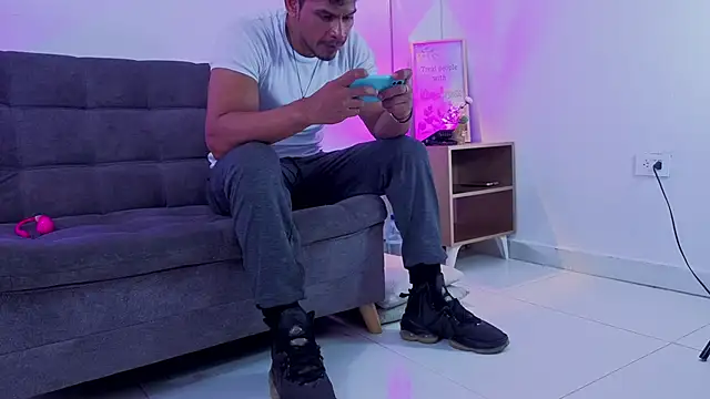 Sexe Sauvage AD online show from November 23, 8:10 pm