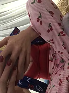 Snapshot of AlevNaz chatting on October 23, 5:41 pm AlevNaz online show from October 23, 5:41 pm