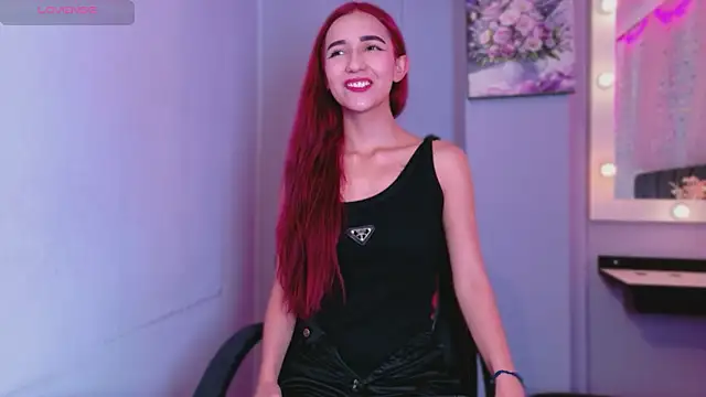 Snapshot of NataliaPrada_s chatting on October 7, 5:17 pm NataliaPrada s online show from October 7, 5:17 pm