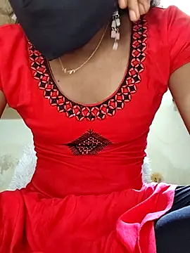 Snapshot of ranisanthutelugu chatting on October 31, 8:29 am ranisanthutelugu online show from October 31, 8:29 am