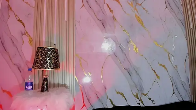 Snapshot of sharon_greey chatting on October 17, 9:40 pm sharon greey online show from October 17, 9:40 pm