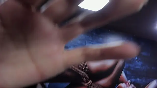 Snapshot of miss___taylor chatting on October 27, 2:29 am miss taylor online show from October 27, 2:29 am