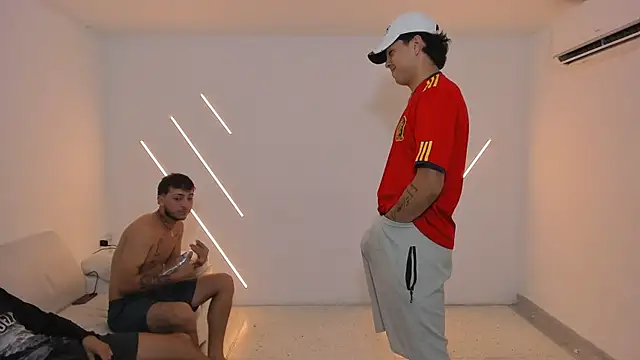 Snapshot of brutal_sex_room2k chatting on October 6, 9:30 pm brutal sex room2k online show from October 6, 9:30 pm