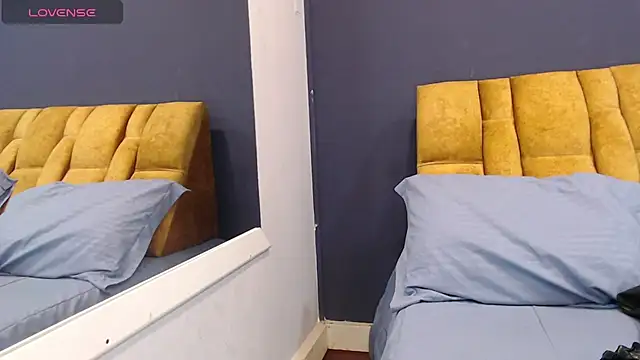 Snapshot of KendraaSimons chatting on October 30, 11:50 pm KendraaSimons online show from October 30, 11:50 pm