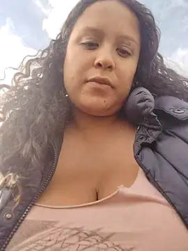 Snapshot of You-sexy-starr chatting on October 23, 9:21 pm You-sexy-starr online show from October 23, 9:21 pm