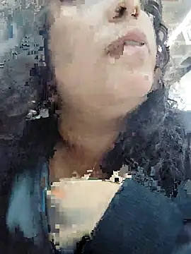 Snapshot of You-sexy-starr chatting on October 22, 8:58 pm You-sexy-starr online show from October 22, 8:58 pm