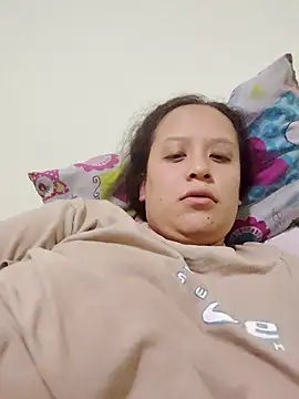 Snapshot of You-sexy-starr chatting on October 10, 8:03 pm You-sexy-starr online show from October 10, 8:03 pm