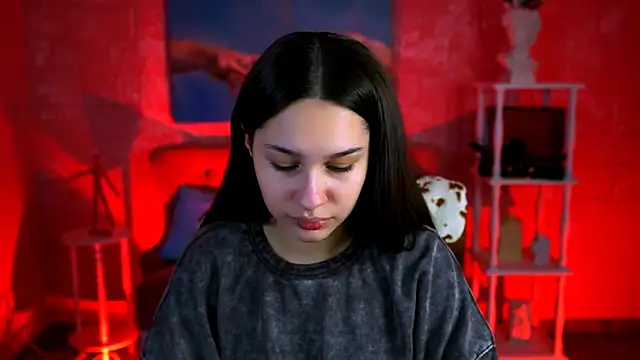 KimClarks  online show from September 26, 5:54 pm