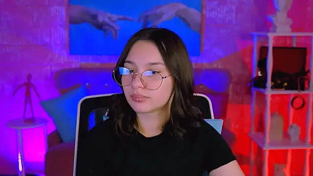 KimClarks  online show from November 15, 12:39 pm