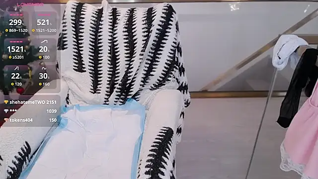 Snapshot of kiko-vv chatting on October 18, 1:47 pm kiko-vv online show from October 18, 1:47 pm