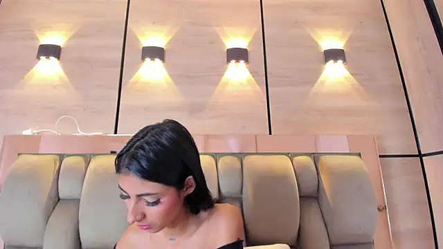 karol lewiss online show from November 20, 1:12 pm