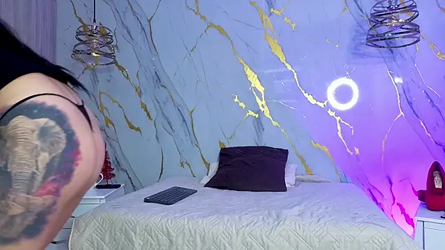 Scaarlettfox online show from February 16, 7:36 pm