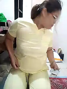 Sweetheart Claire online show from April 16, 11:21 am