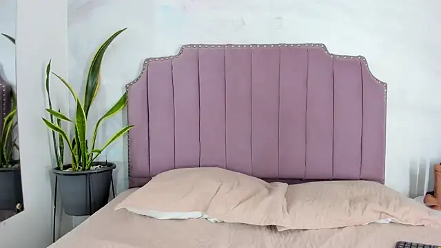 Snapshot of bianca_angel_ chatting on September 24, 8:30 pm bianca angel online show from September 24, 8:30 pm