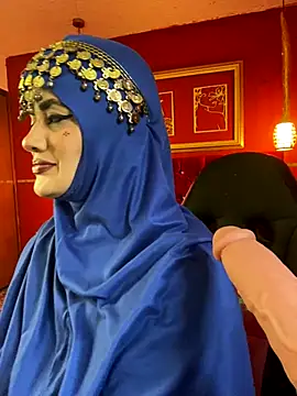 Snapshot of Anissa_Ali chatting on September 22, 10:30 pm Anissa Ali online show from September 22, 10:30 pm