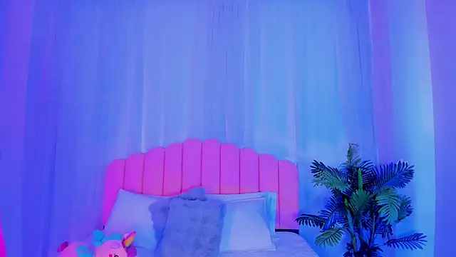 Maddy  bigboobs online show from October 20, 4:59 am