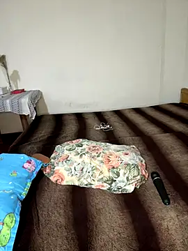 Snapshot of Ariana__Marie chatting on September 18, 11:14 pm Ariana  Marie online show from September 18, 11:14 pm