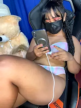 Snapshot of Ariana__Marie chatting on September 29, 9:53 pm Ariana  Marie online show from September 29, 9:53 pm