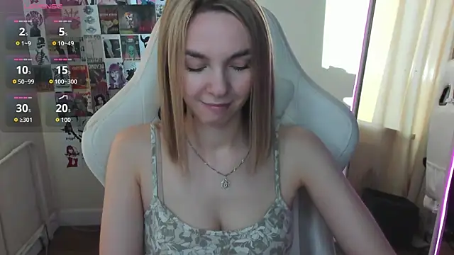 NessaDiazz online show from September 27, 1:35 am