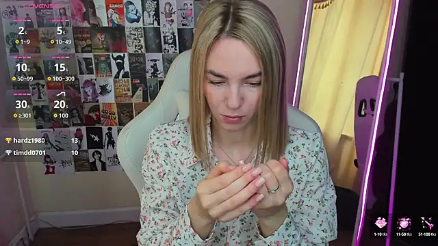 NessaDiazz online show from September 13, 1:24 am