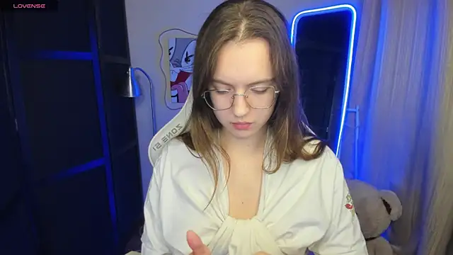 Snapshot of ShalinaMontana chatting on September 21, 4:05 pm ShalinaMontana online show from September 21, 4:05 pm