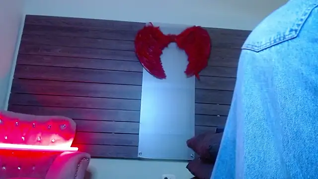 Karol Yessenia online show from October 21, 1:59 pm