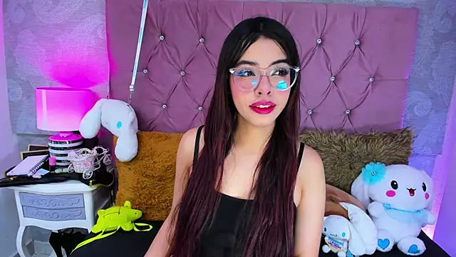 Snapshot of ZarahQueen chatting on September 10, 10:10 pm ZarahQueen online show from September 10, 10:10 pm
