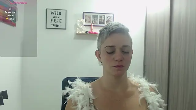 sweet bianca1 online show from September 18, 1:04 am