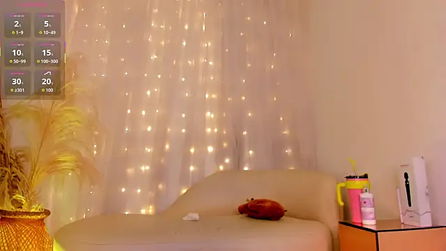 Snapshot of Violett030 chatting on September 22, 4:55 am Violett030 online show from September 22, 4:55 am