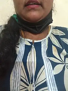 Snapshot of Villageanuty chatting on October 11, 5:26 pm Villageanuty online show from October 11, 5:26 pm