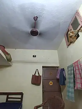 Snapshot of Villageanuty chatting on October 12, 5:37 pm Villageanuty online show from October 12, 5:37 pm