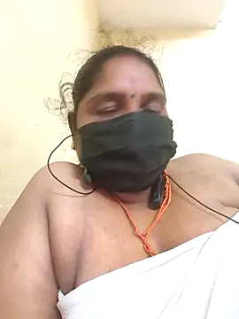 Snapshot of Villageanuty chatting on October 8, 5:06 pm Villageanuty online show from October 8, 5:06 pm