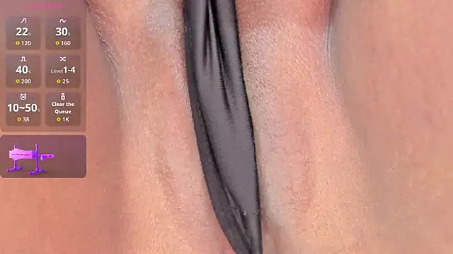 Snapshot of dakhota___ chatting on October 17, 12:08 pm dakhota    online show from October 17, 12:08 pm