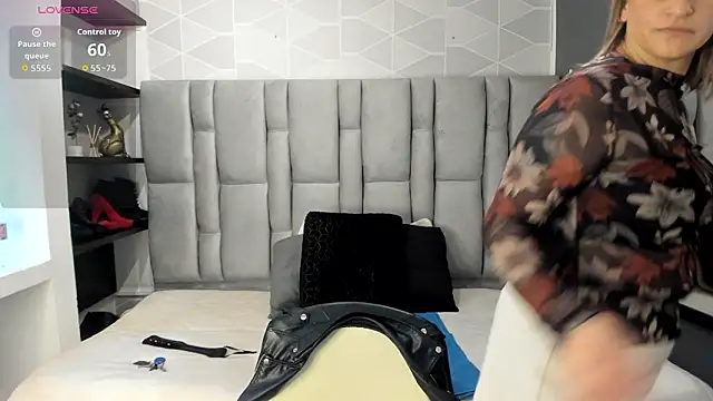 Charlot milf online show from February 10, 11:57 am