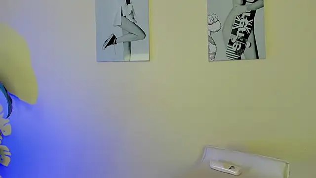 SamayRyann online show from December 3, 12:51 pm