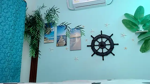 eladyrous98 online show from November 22, 7:55 am